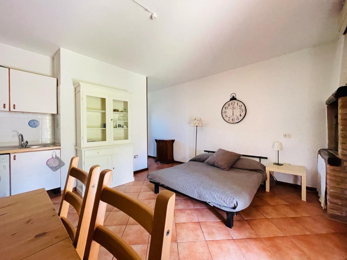 Appartement Borgo Del Nibbio à Porto Levante Extérieur photo