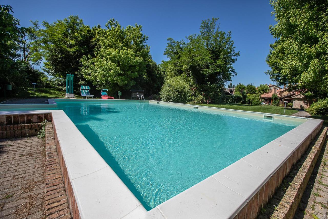 Appartement Borgo Del Nibbio à Porto Levante Extérieur photo