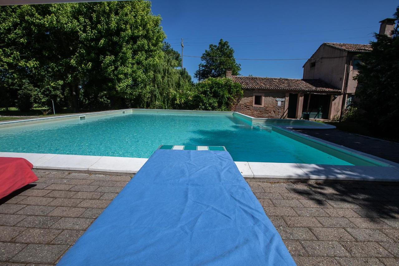 Appartement Borgo Del Nibbio à Porto Levante Extérieur photo