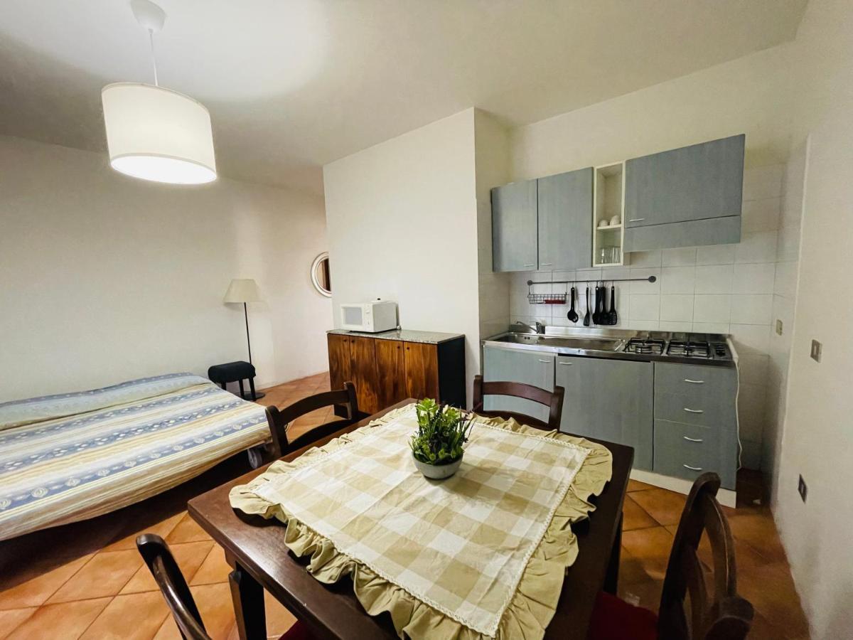 Appartement Borgo Del Nibbio à Porto Levante Extérieur photo